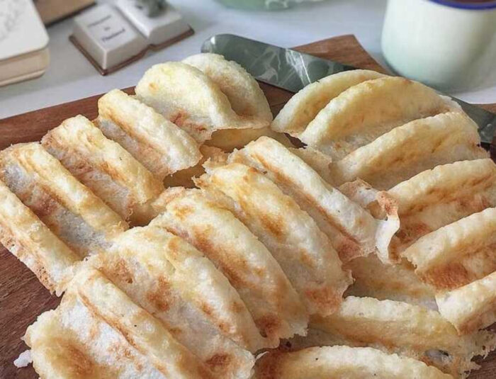 Kue Pancong, Kisah Cita Rasa Betawi yang Tak Pernah Pudar