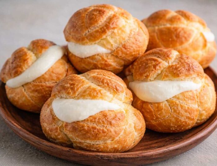 Choux Cream Modern, Soes Kekinian dengan Tekstur Renyah dan Isian Creamy