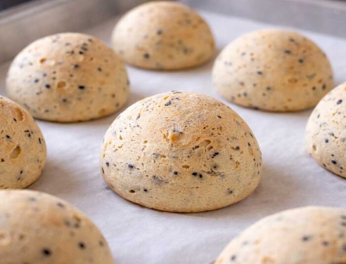 Mochi Bread dan Mochi Donut Roti Kenyal yang Sedang Viral