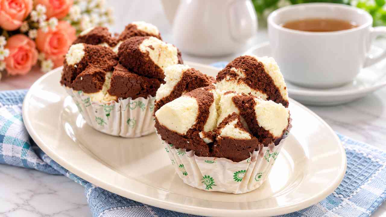 Bolu Kukus Mekar, Kue Tradisional yang Lembut dengan Tampilan Cantik