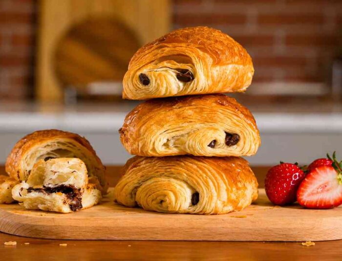 Pain au Chocolat, Roti Cokelat Prancis dengan Lapisan Buttery